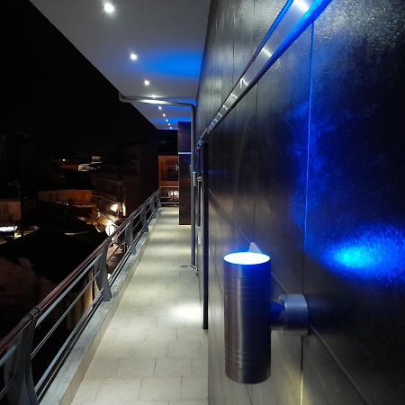 Exantas The Lux-Veria Apartment Exterior photo
